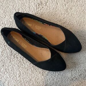 TOMS Women's Classic Black Loafers